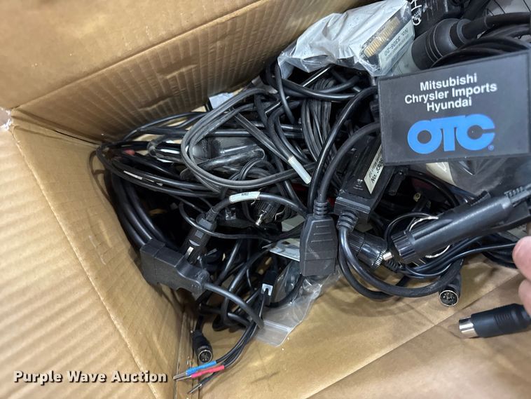 image for item EM2406 Tools