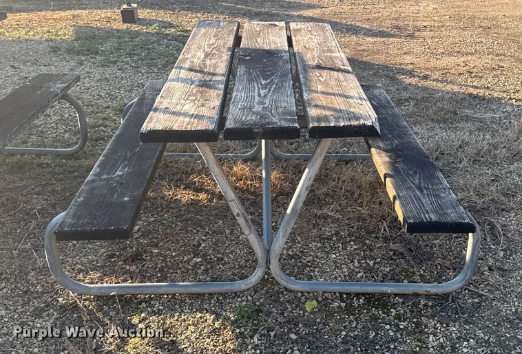 image for item EM2440 (16) picnic tables