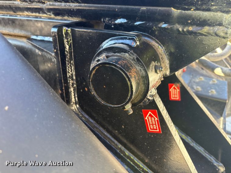 image for item EM6122 2025 Mack GR64F roll-off container truck