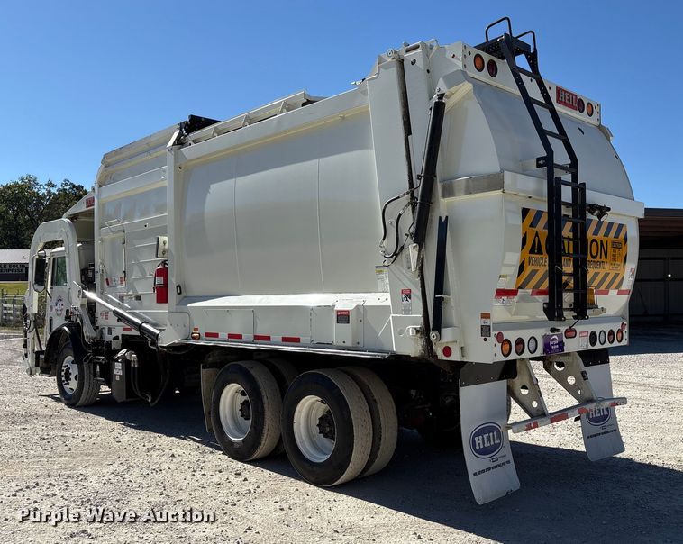image for item EM6123 2025 Mack TerraPro refuse truck