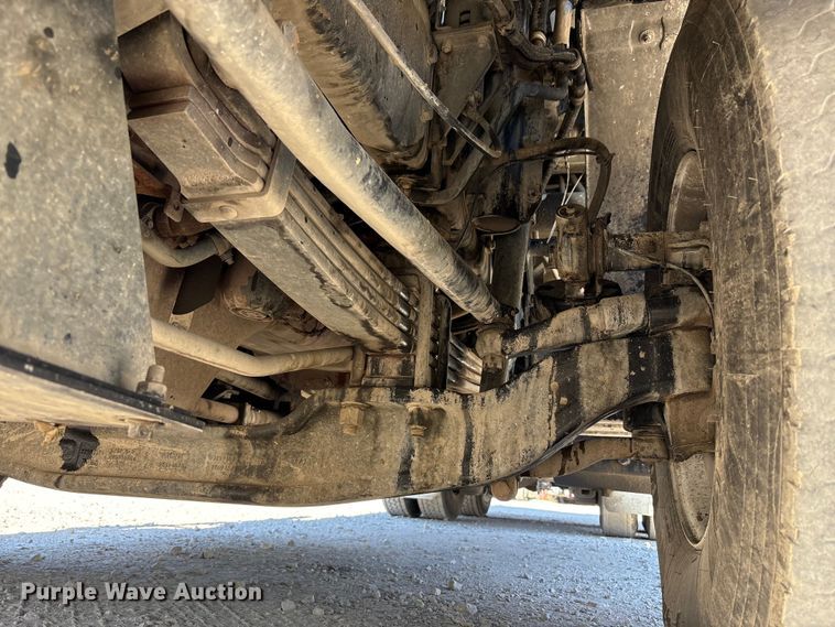 image for item EM6123 2025 Mack TerraPro refuse truck