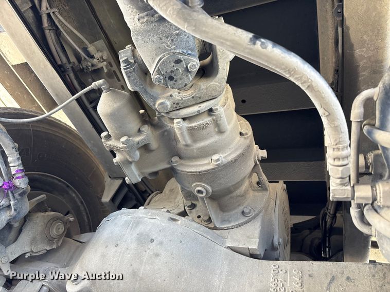 image for item EM6123 2025 Mack TerraPro refuse truck