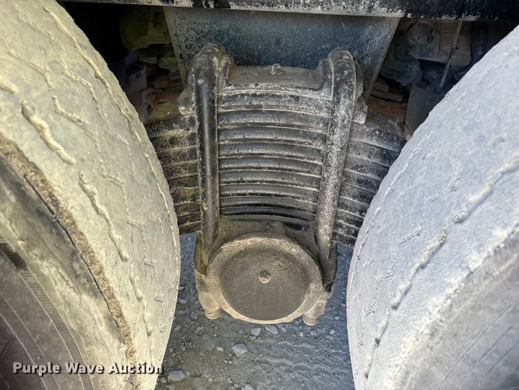 image for item EM6123 2025 Mack TerraPro refuse truck