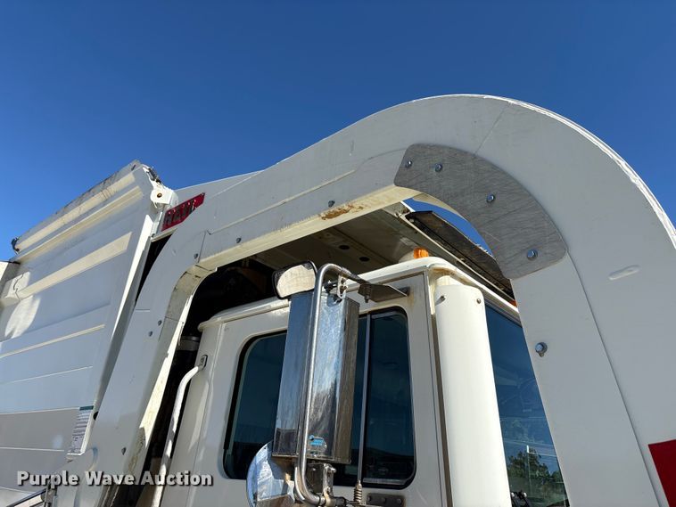 image for item EM6123 2025 Mack TerraPro refuse truck