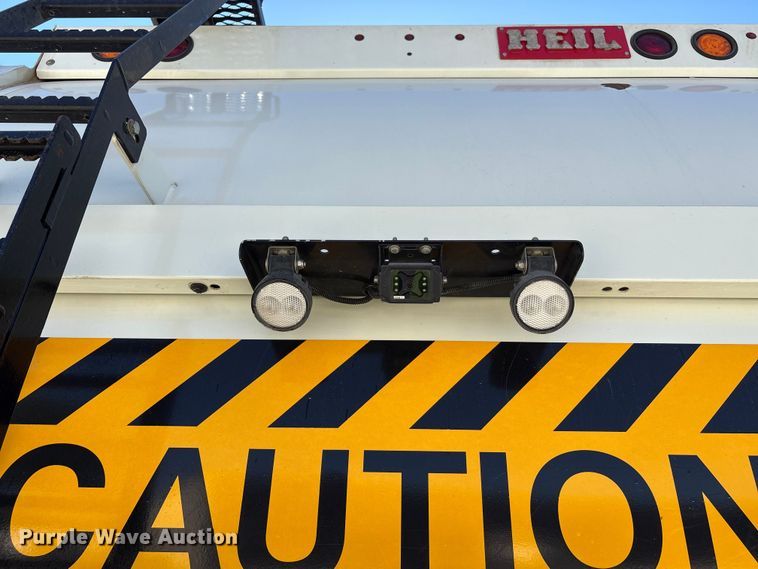 image for item EM6123 2025 Mack TerraPro refuse truck