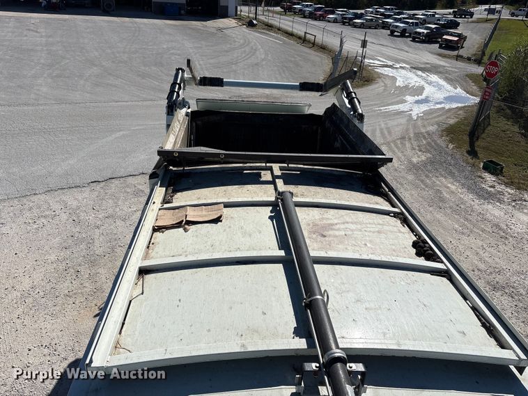 image for item EM6123 2025 Mack TerraPro refuse truck