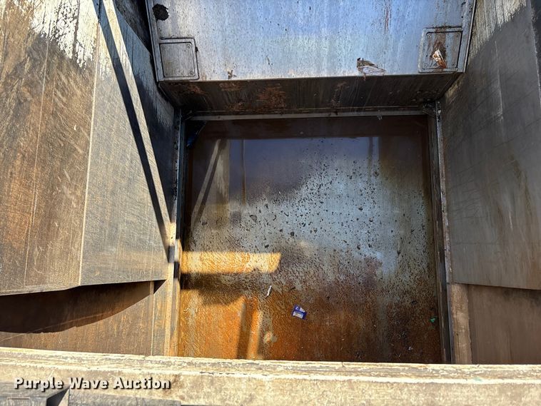 image for item EM6123 2025 Mack TerraPro refuse truck