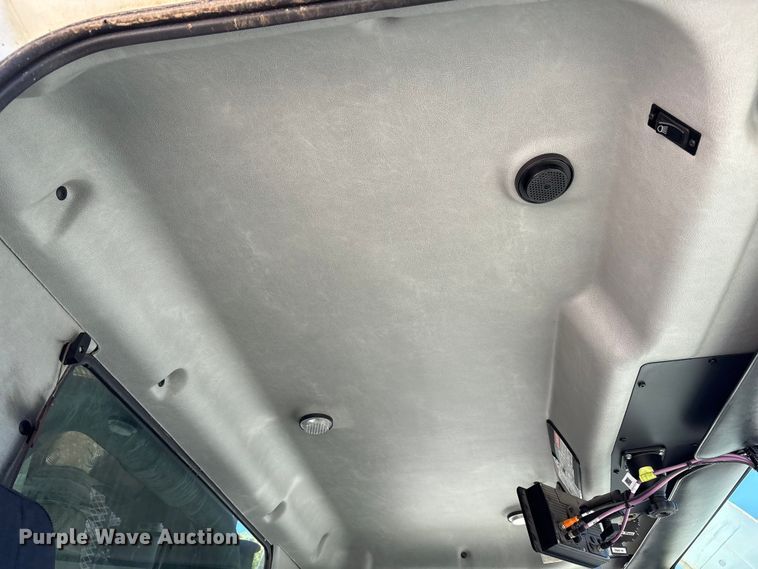 image for item EM6123 2025 Mack TerraPro refuse truck