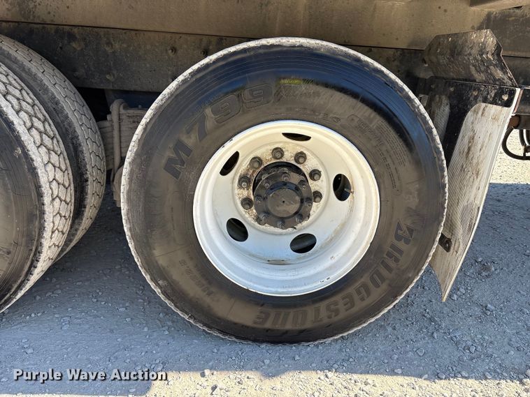 image for item EM6123 2025 Mack TerraPro refuse truck