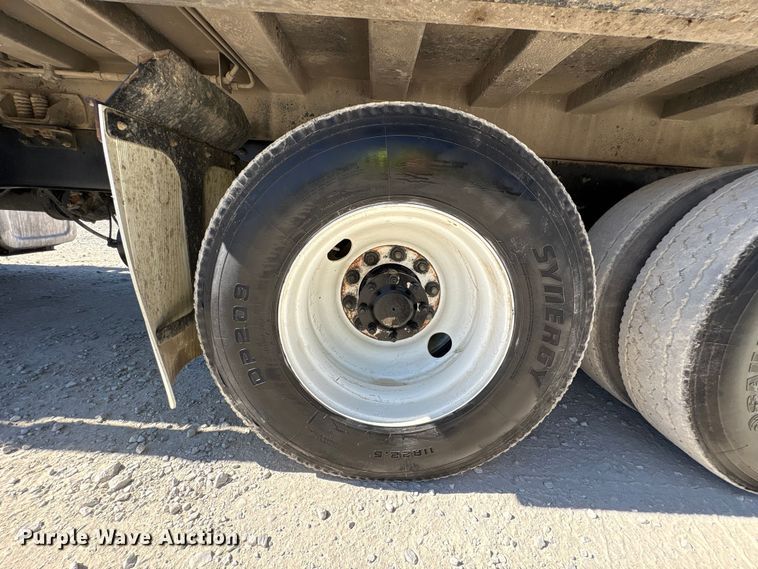 image for item EM6123 2025 Mack TerraPro refuse truck