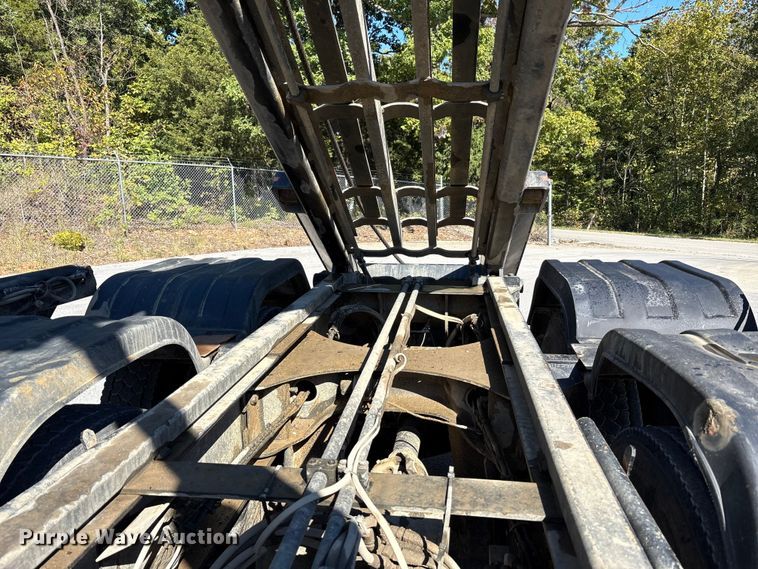 image for item EM6124 2025 Mack Granite roll-off container truck