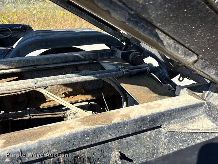 image for item EM6124 2025 Mack Granite roll-off container truck