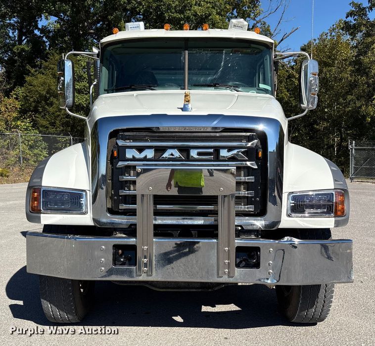 image for item EM6124 2025 Mack Granite roll-off container truck