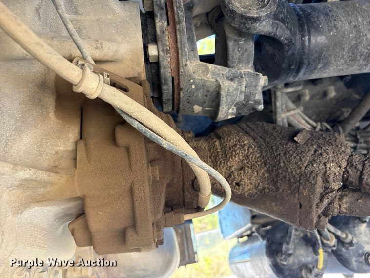 image for item EM6124 2025 Mack Granite roll-off container truck