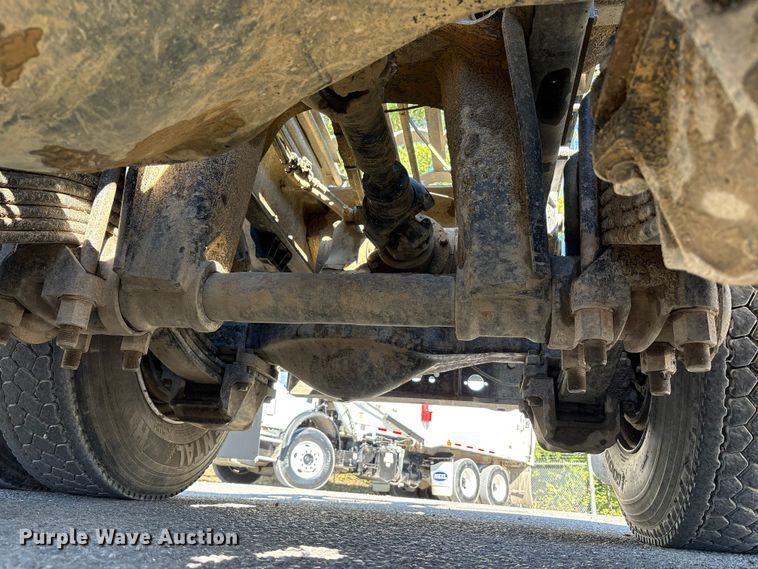 image for item EM6124 2025 Mack Granite roll-off container truck