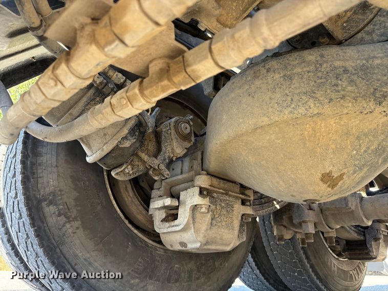 image for item EM6124 2025 Mack Granite roll-off container truck