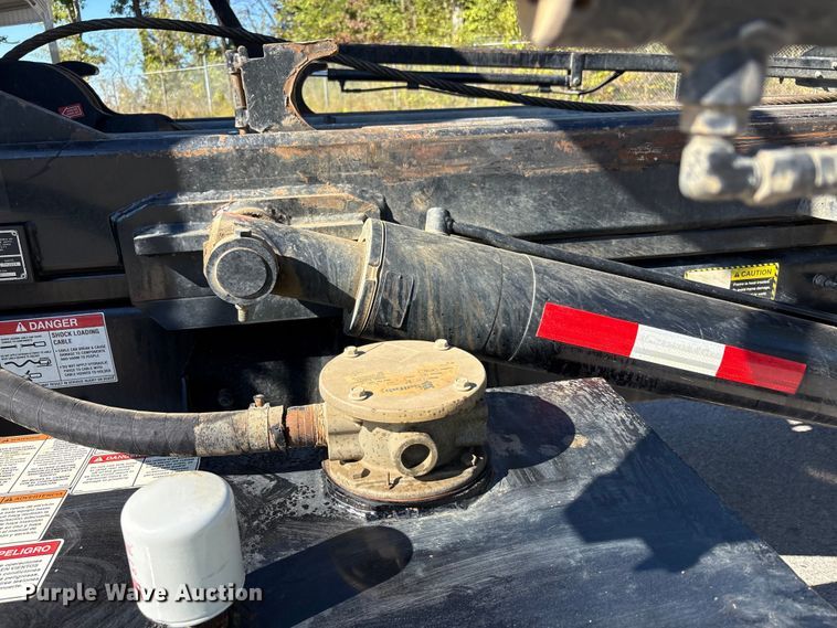 image for item EM6124 2025 Mack Granite roll-off container truck