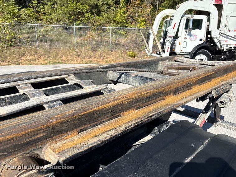 image for item EM6124 2025 Mack Granite roll-off container truck