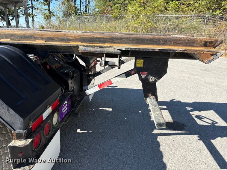 image for item EM6124 2025 Mack Granite roll-off container truck