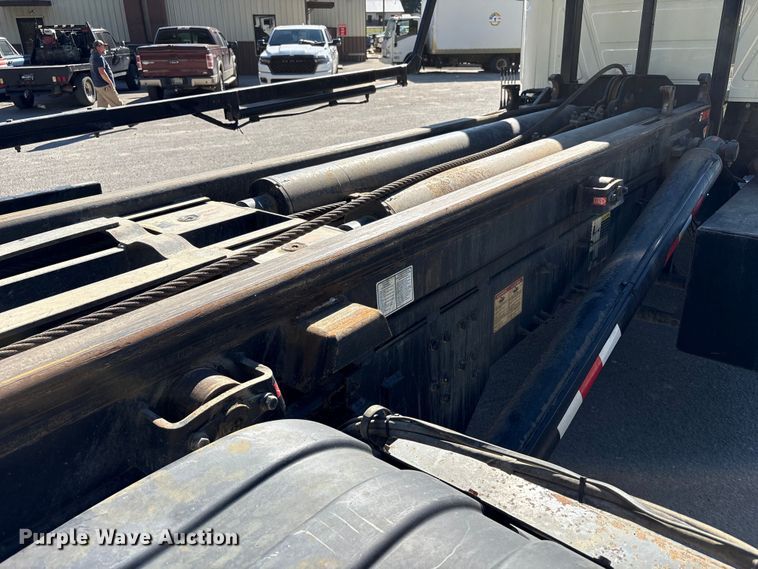 image for item EM6124 2025 Mack Granite roll-off container truck