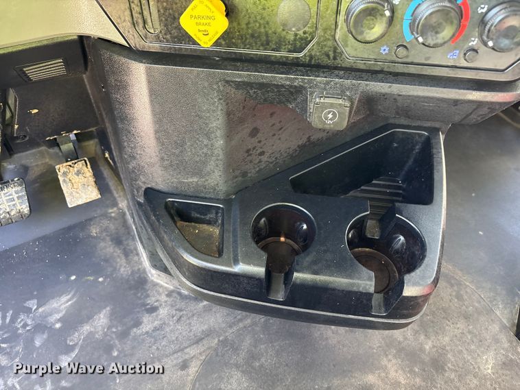 image for item EM6124 2025 Mack Granite roll-off container truck