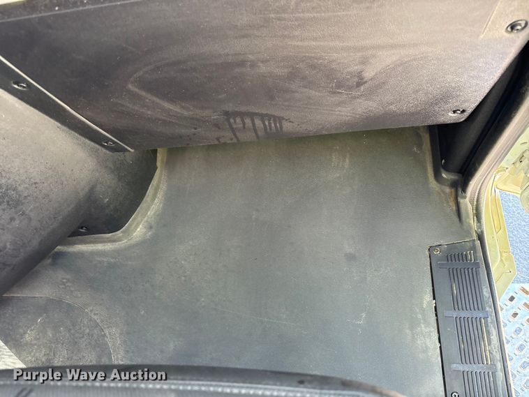 image for item EM6124 2025 Mack Granite roll-off container truck