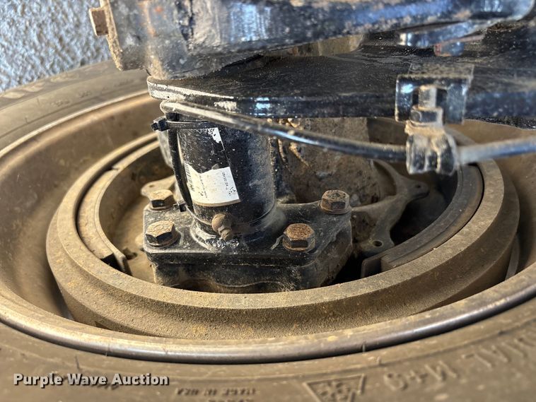 image for item EM6124 2025 Mack Granite roll-off container truck