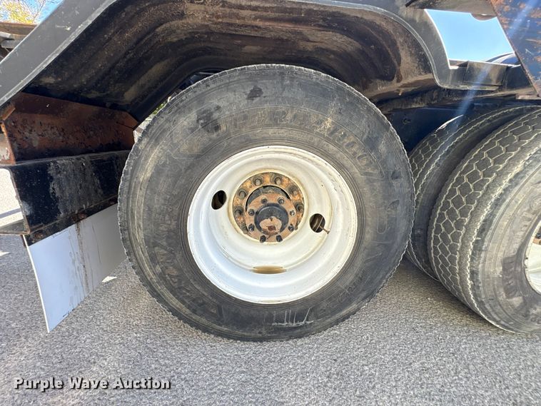 image for item EM6124 2025 Mack Granite roll-off container truck