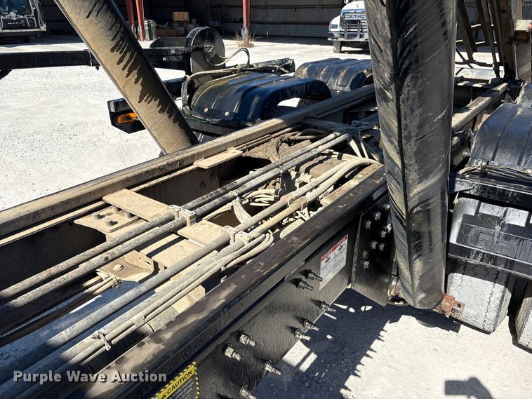 image for item EM6126 2025 Mack Granite roll-off container truck