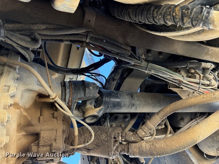 image for item EM6126 2025 Mack Granite roll-off container truck