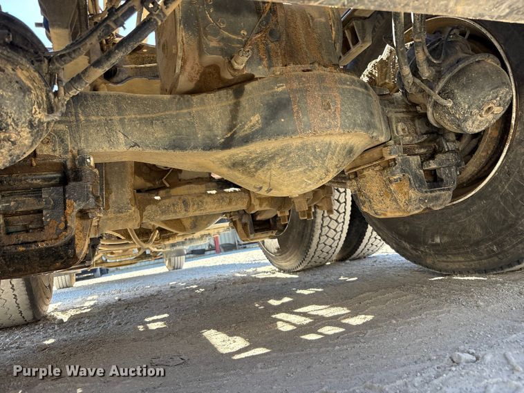 image for item EM6126 2025 Mack Granite roll-off container truck