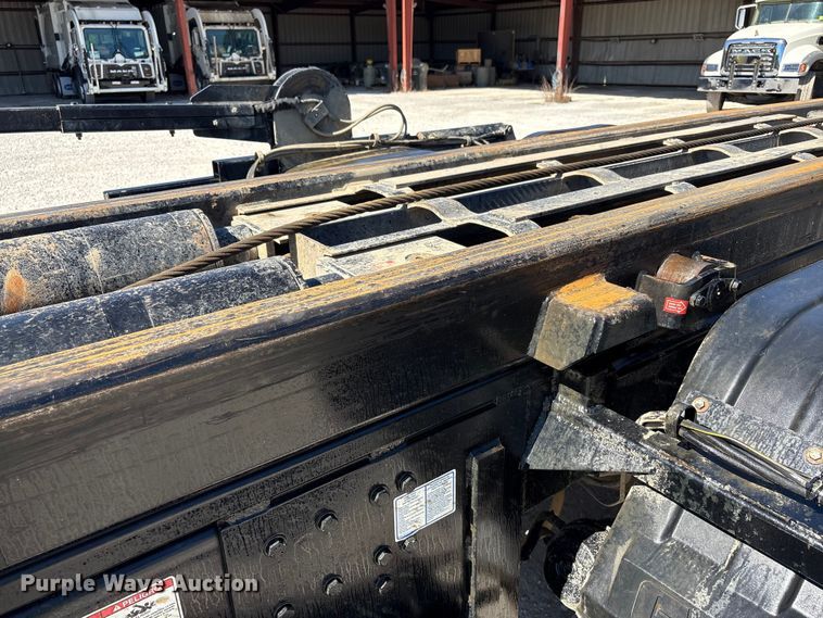 image for item EM6126 2025 Mack Granite roll-off container truck