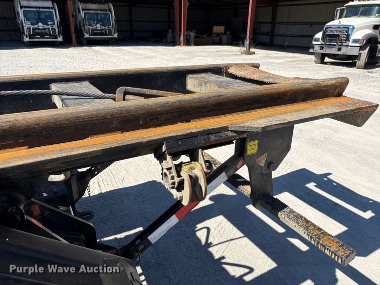 image for item EM6126 2025 Mack Granite roll-off container truck