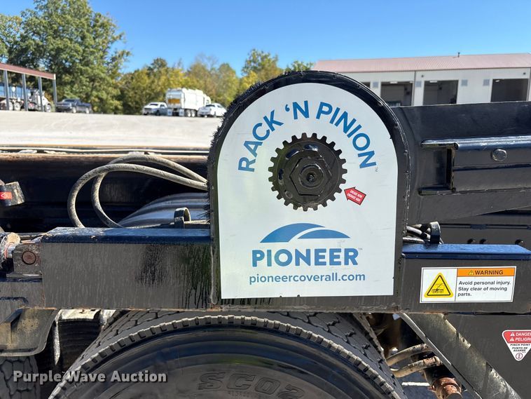 image for item EM6126 2025 Mack Granite roll-off container truck