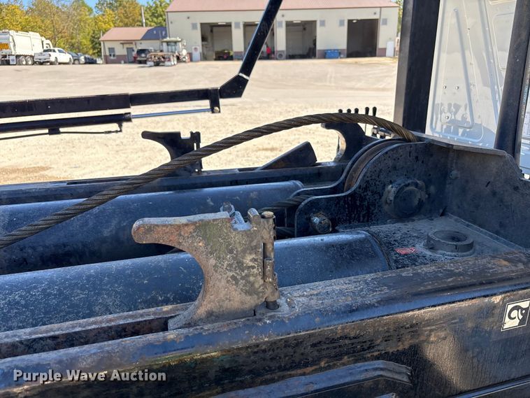 image for item EM6126 2025 Mack Granite roll-off container truck