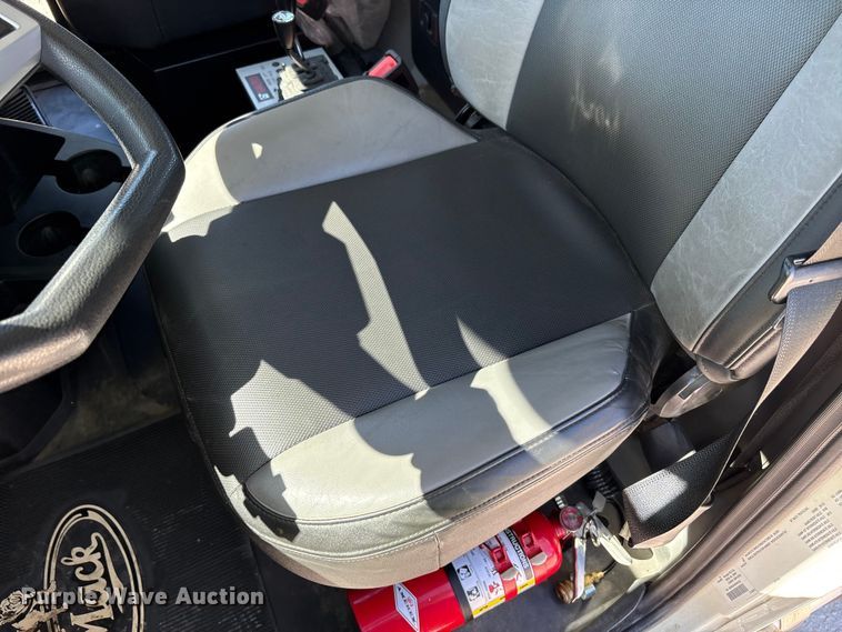 image for item EM6126 2025 Mack Granite roll-off container truck