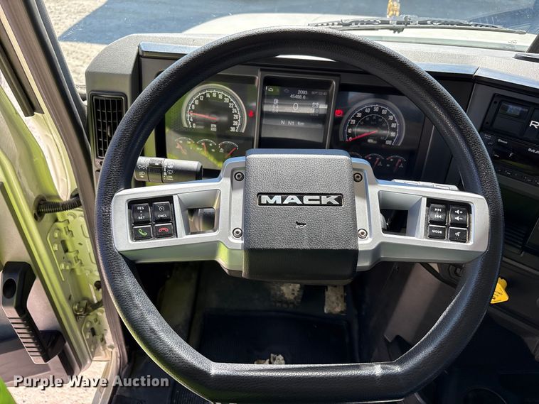 image for item EM6126 2025 Mack Granite roll-off container truck