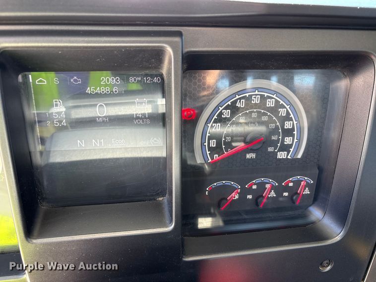 image for item EM6126 2025 Mack Granite roll-off container truck