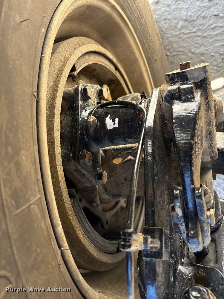 image for item EM6126 2025 Mack Granite roll-off container truck