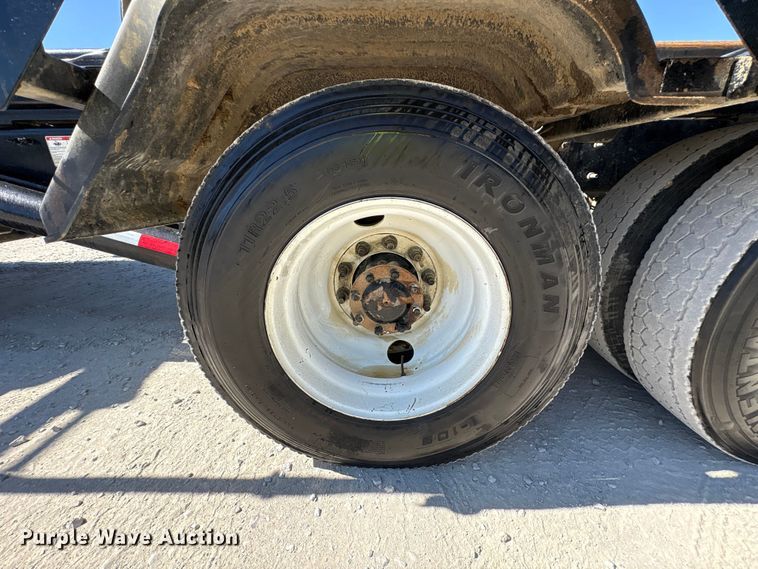 image for item EM6126 2025 Mack Granite roll-off container truck