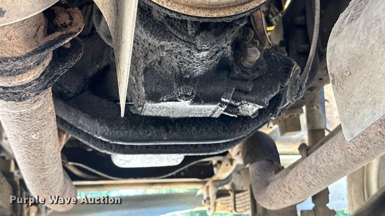 image for item EM8177 1986 Chevrolet C70 truck cab and chassis