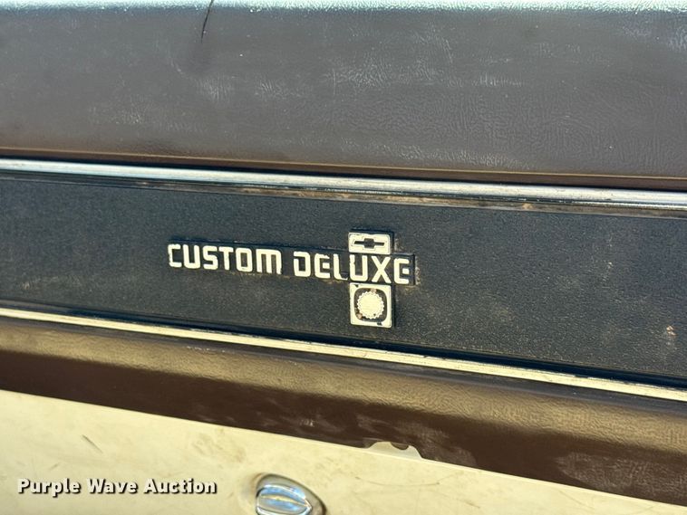 image for item EM8177 1986 Chevrolet C70 truck cab and chassis