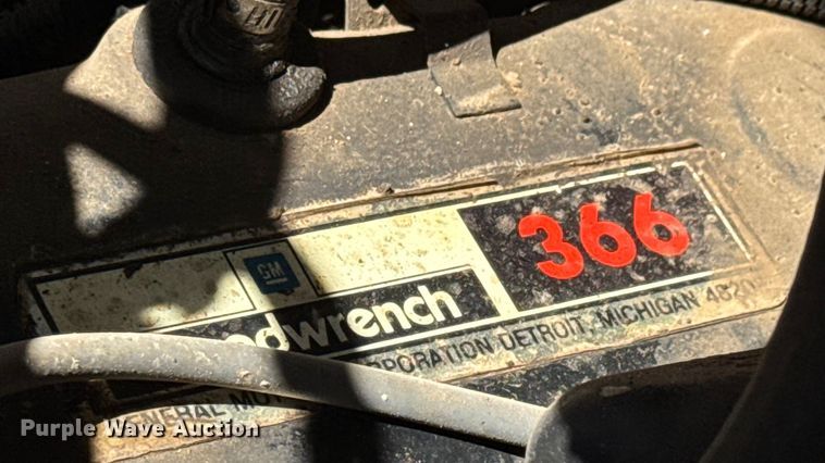 image for item EM8177 1986 Chevrolet C70 truck cab and chassis