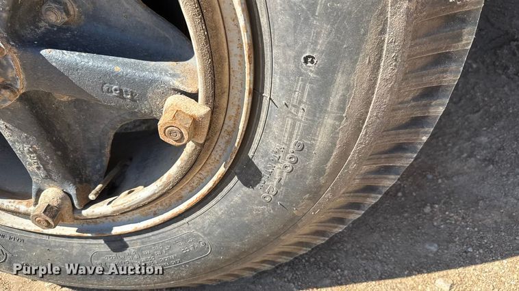 image for item EM8177 1986 Chevrolet C70 truck cab and chassis