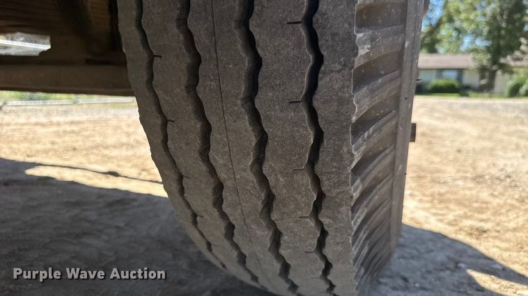 image for item EM8177 1986 Chevrolet C70 truck cab and chassis