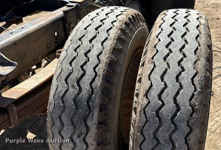 image for item EM8177 1986 Chevrolet C70 truck cab and chassis