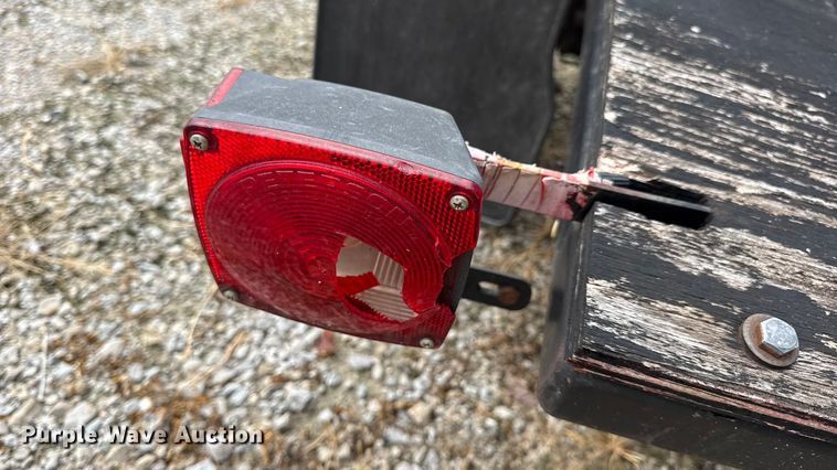 image for item EN0532 Smoker trailer