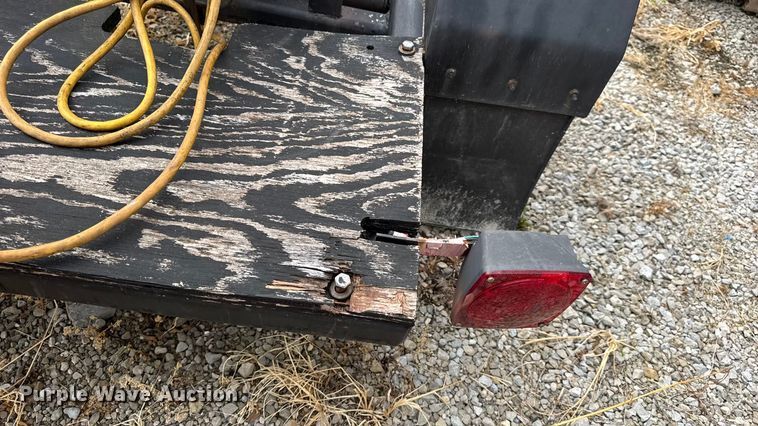 image for item EN0532 Smoker trailer