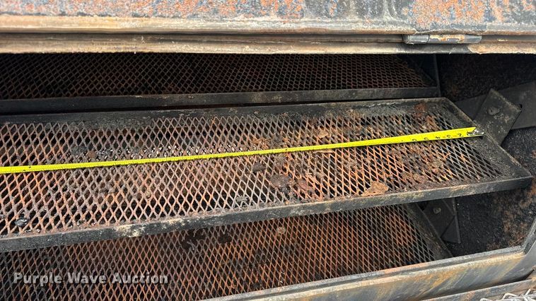 image for item EN0532 Smoker trailer