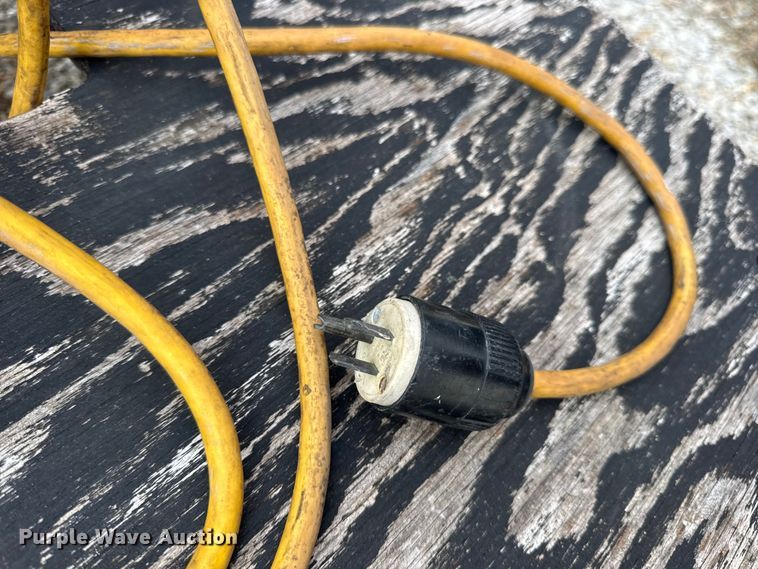 image for item EN0532 Smoker trailer